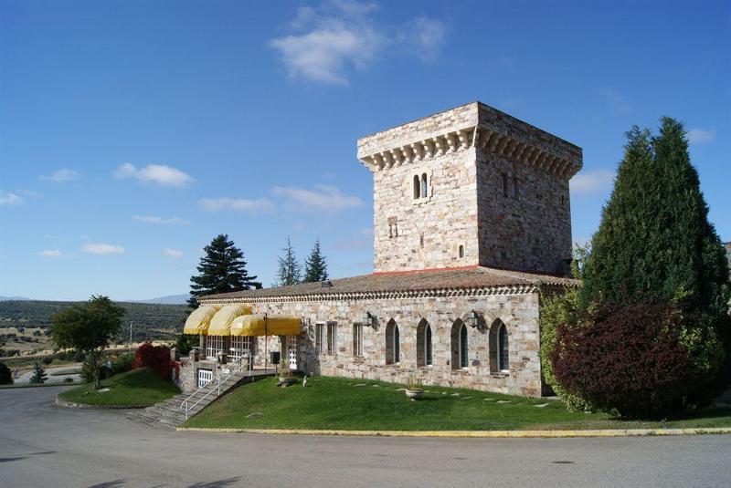 בית מלון כפרי Temple Pradorrey