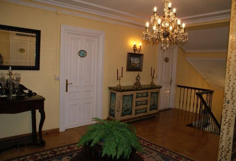 فندق Villa La Argentina