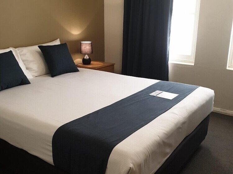 Adelaide Pulteney Motel