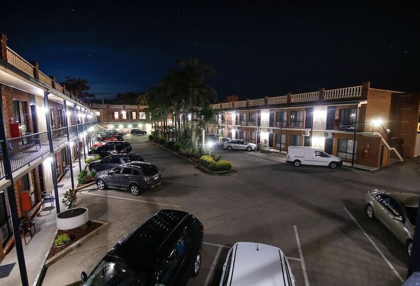 Albury Paddlesteamer Motel