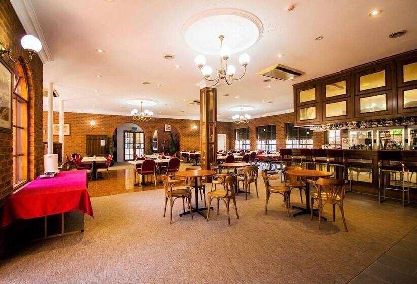 Albury Paddlesteamer Motel