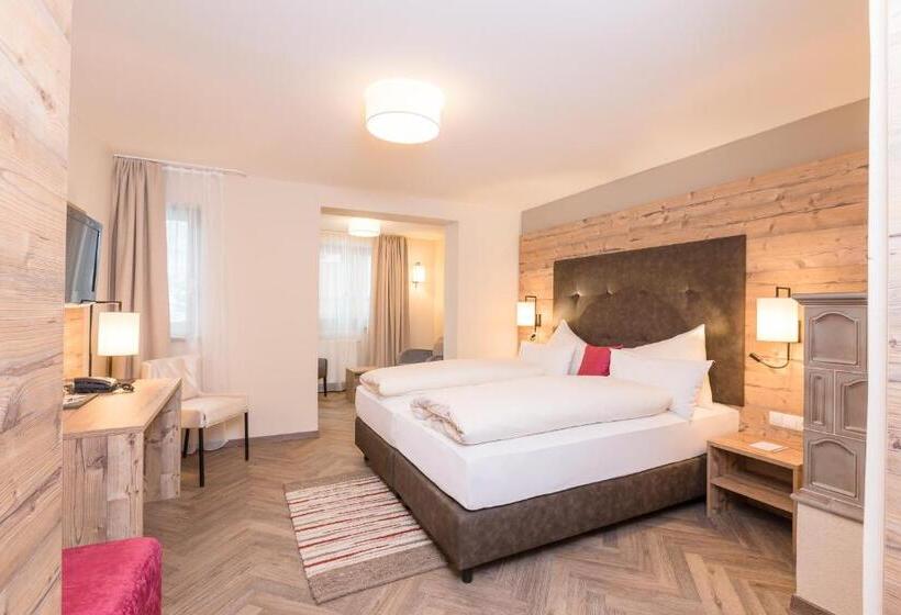 Alpenhotel Tirolerhof