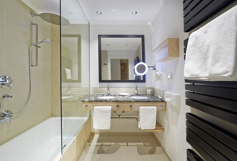 Amerika Holzer Hotel & Resort