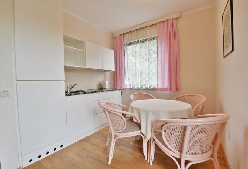 Amerika Holzer Hotel & Resort