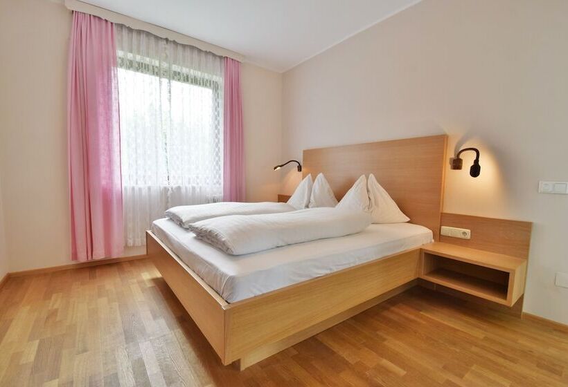 Amerika Holzer Hotel & Resort