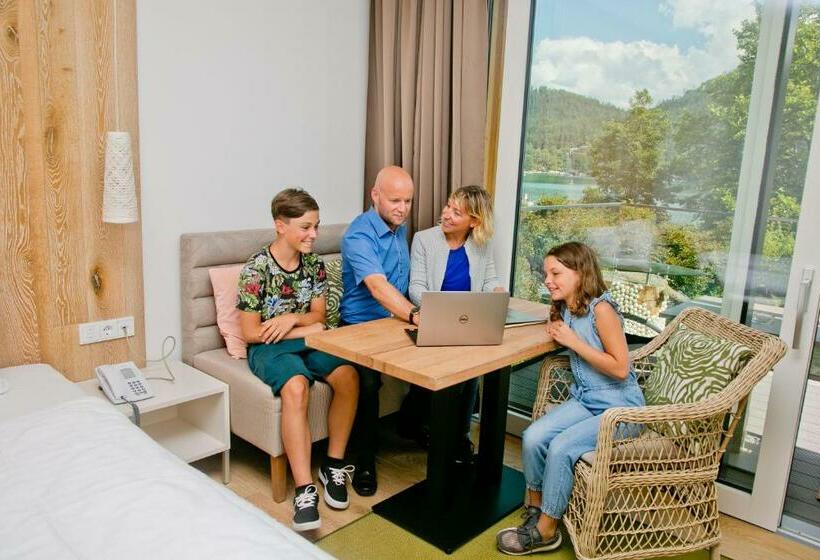 Amerika Holzer Hotel & Resort