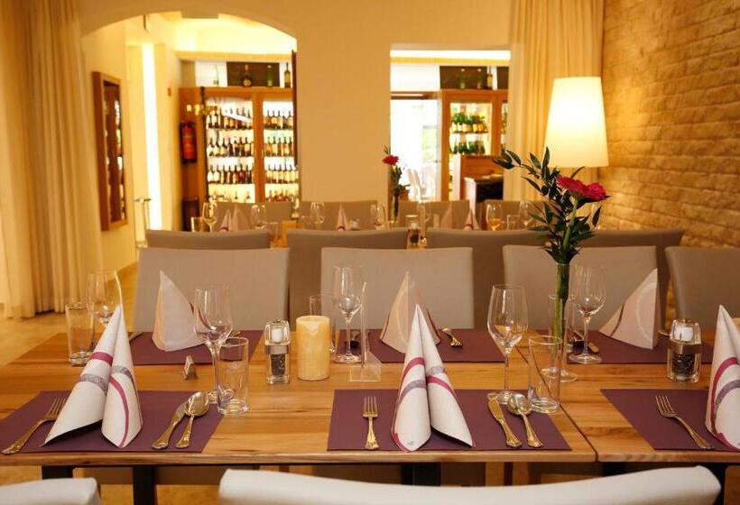 Seminarhotel Lengbachhof Gmbh