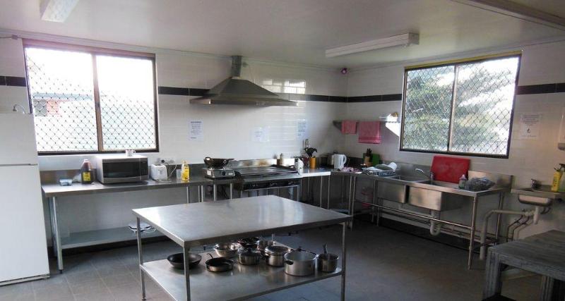 Country Comfort Amity Motel