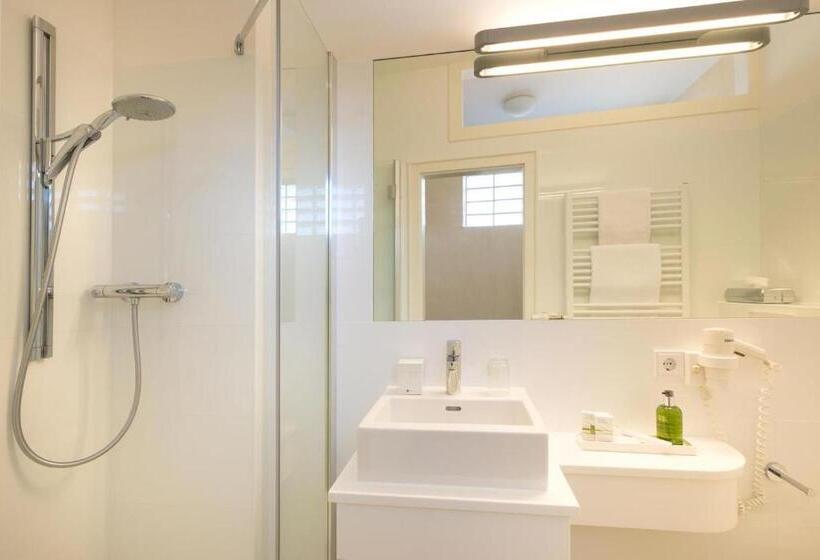 Dermuth Hotels – Hotel Dermuth Pörtschach