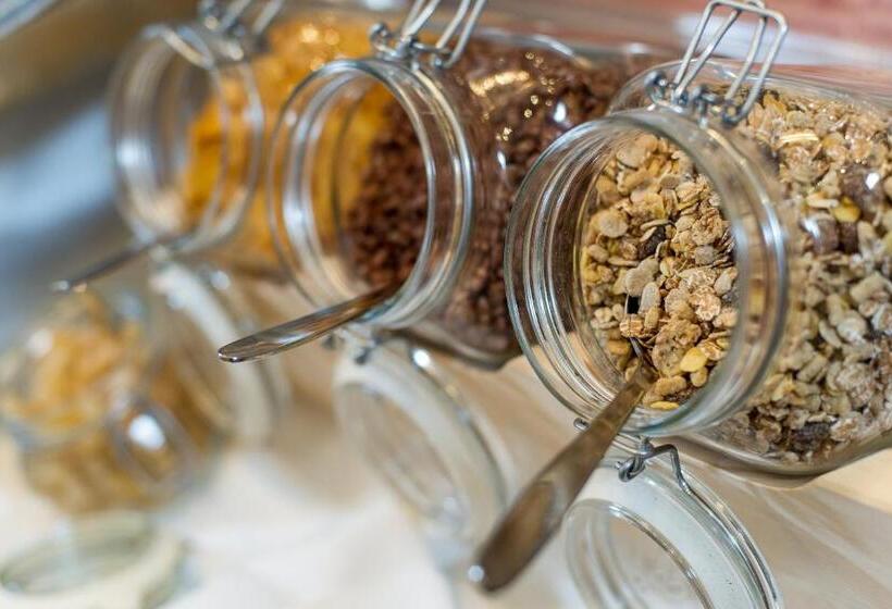 Dermuth Hotels – Hotel Dermuth Pörtschach