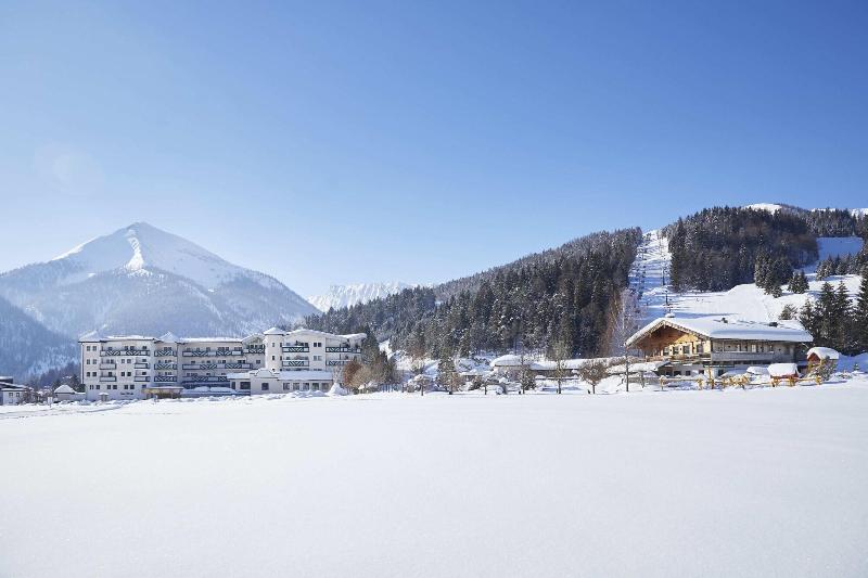 Familienparadies Sporthotel Achensee   Families Only