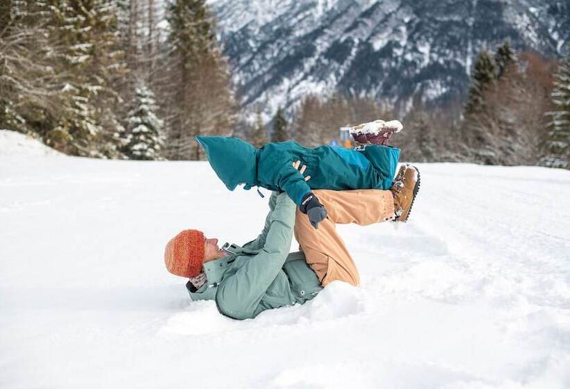 Familienparadies Sporthotel Achensee   Families Only