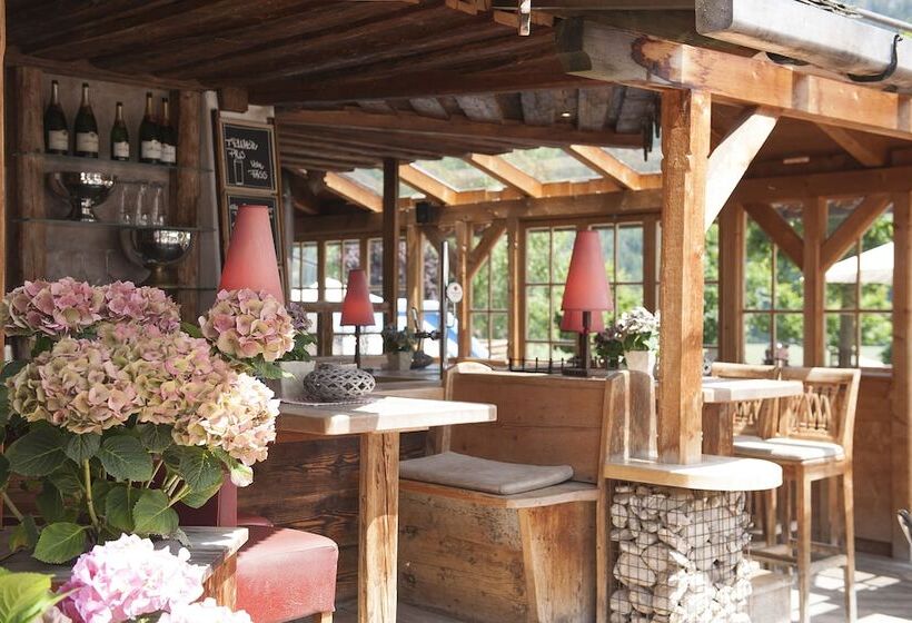 Familienparadies Sporthotel Achensee   Families Only