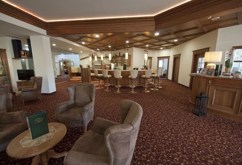 Gartenhotel & Weingut Pfeffel Dürnstein