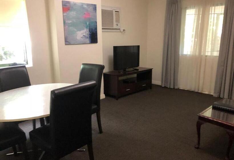 Greenways Apartments