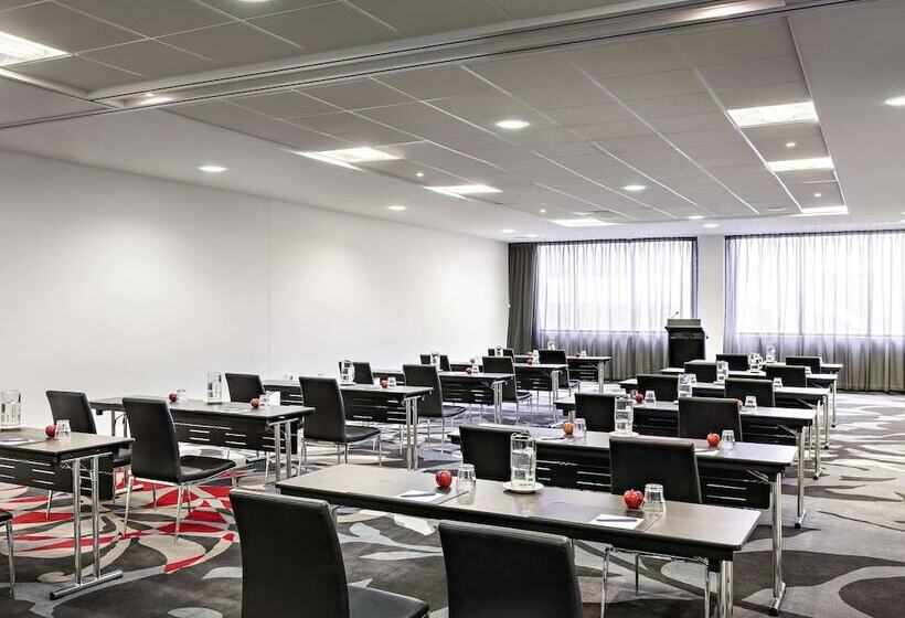 فندق Adelaide Rockford