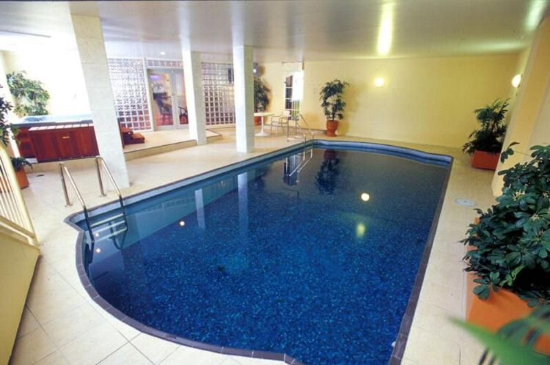 فندق Adelaide Royal Coach