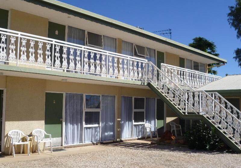 בית מלון כפרי Alice Motor Inn