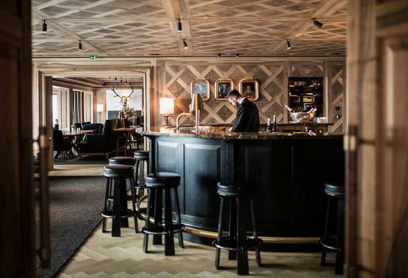 Отель Almhof Schneider