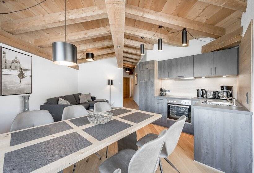 호텔 Alpenparks Chalet & Apartment Alpina Seefeld