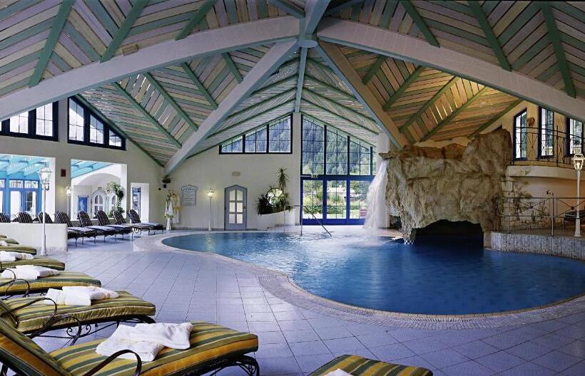 Отель Alpenrose Wellness