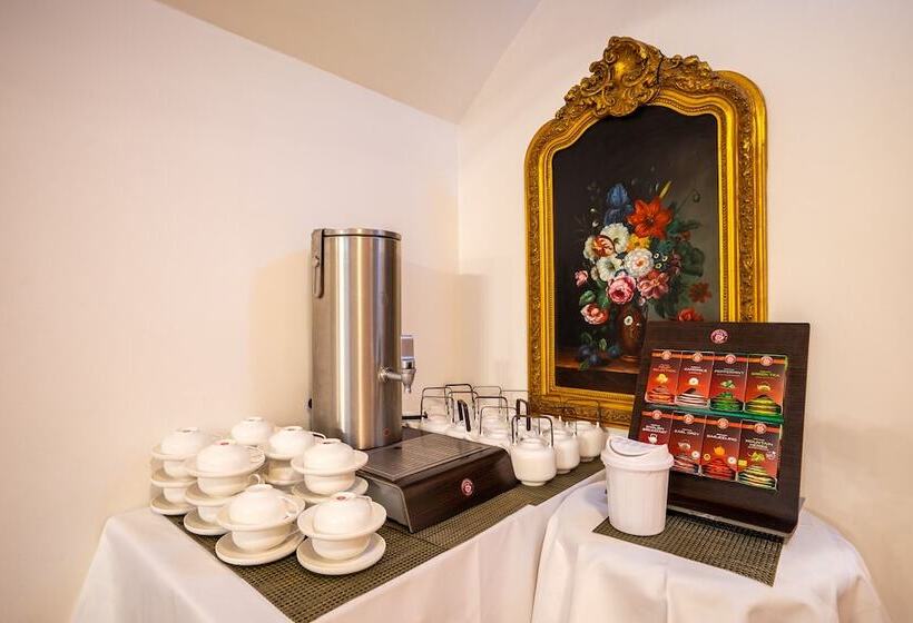 هتل Am Schubertring