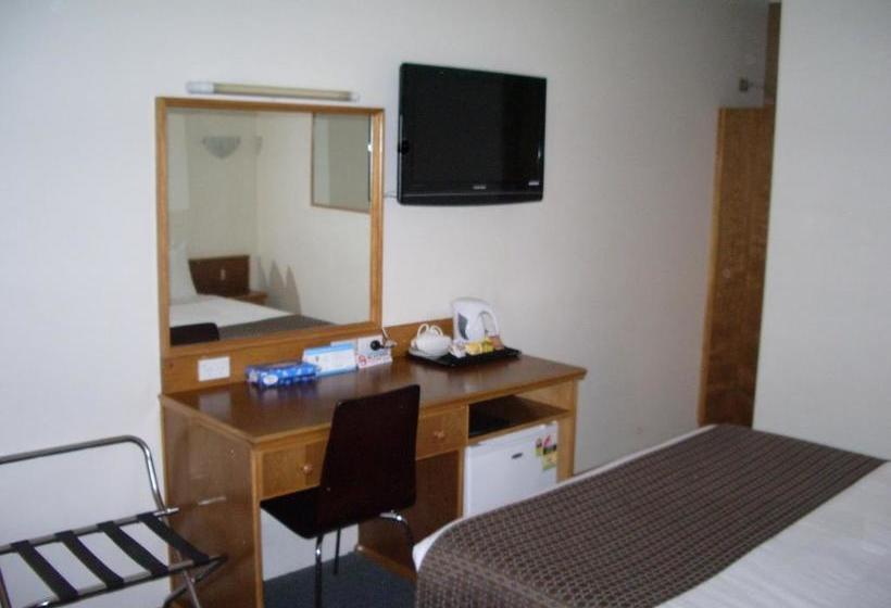 هتل Aviators Lodge