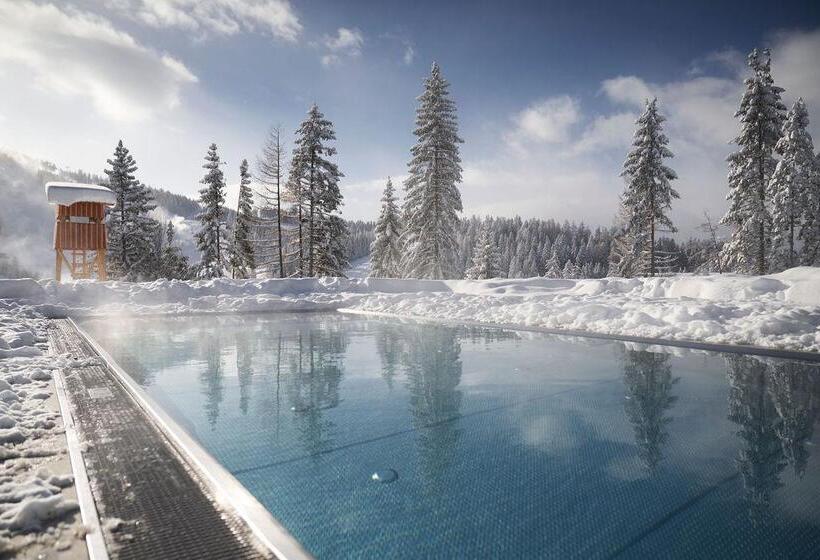 ホテル Berg Hinterstoder