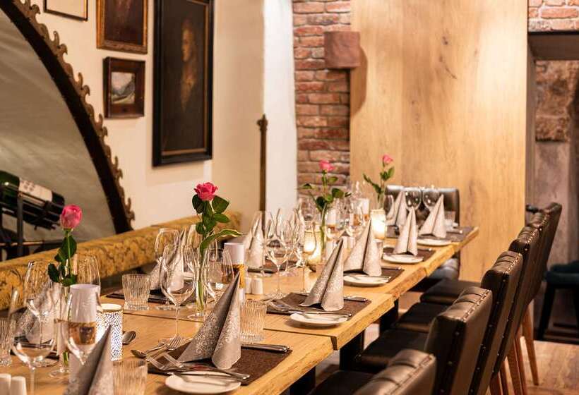 هتل Goldener Adler, Bw Signature Collection