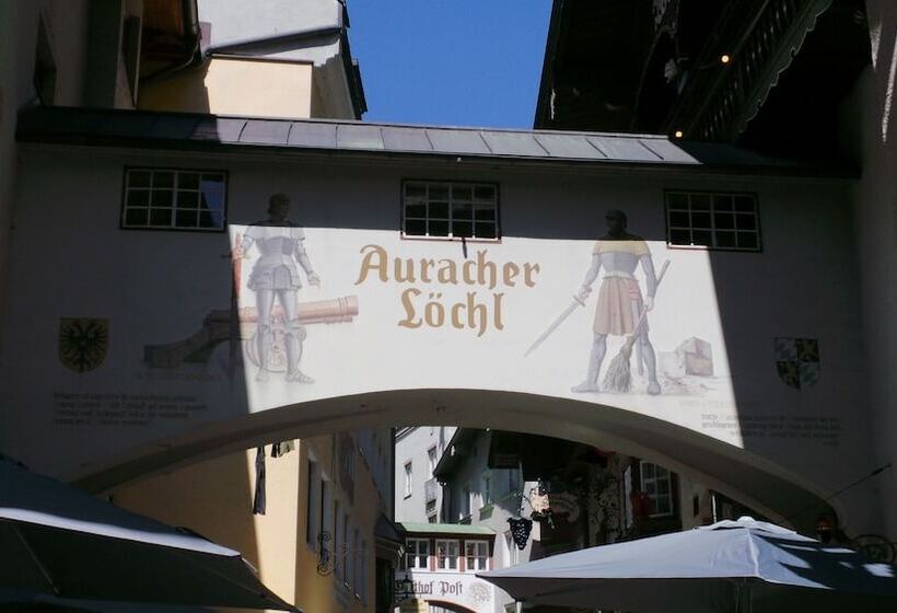 Boutique Hotel Im Auracher Löchl