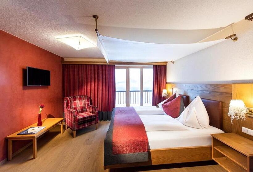 ホテル & Chalet Montana