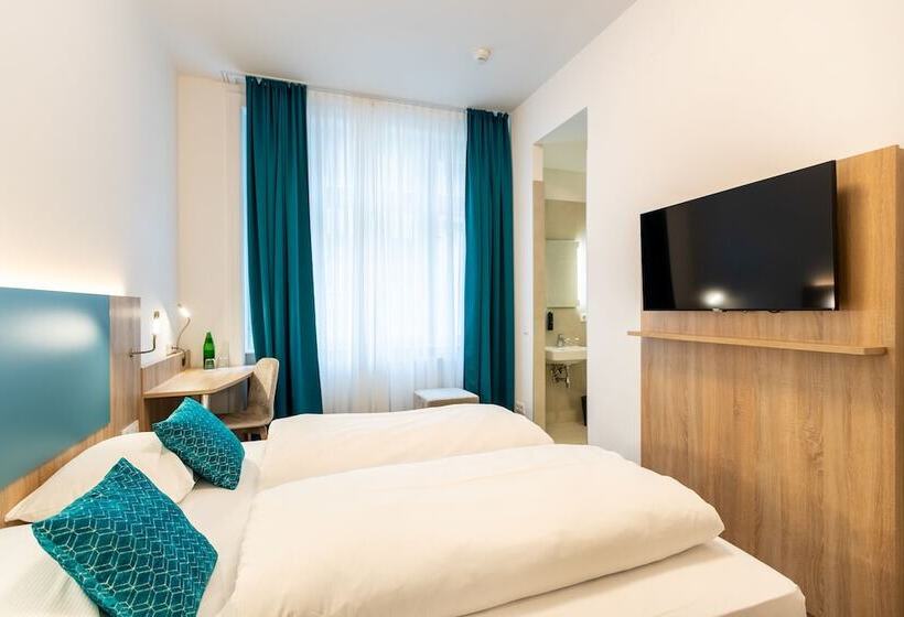 هتل Dauntown Rooms   Self Check In