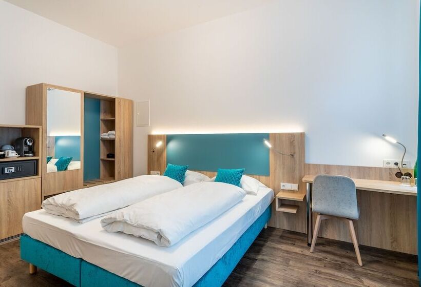 هتل Dauntown Rooms   Self Check In