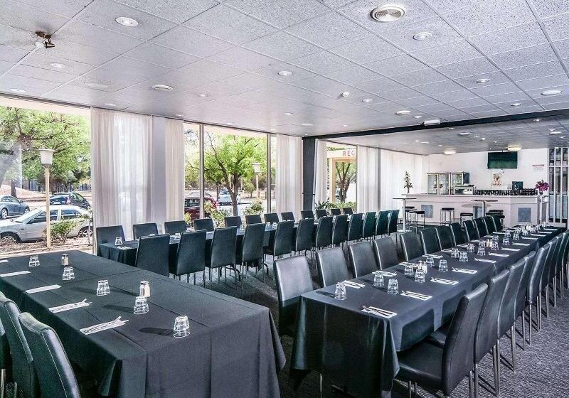 فندق Comfort Inn Regal Park