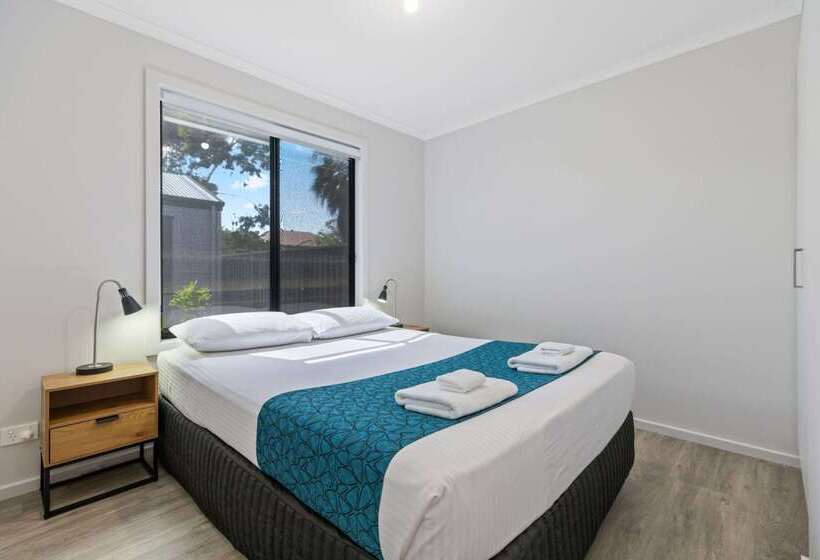 ホテル Comfort Inn & Suites Manhattan