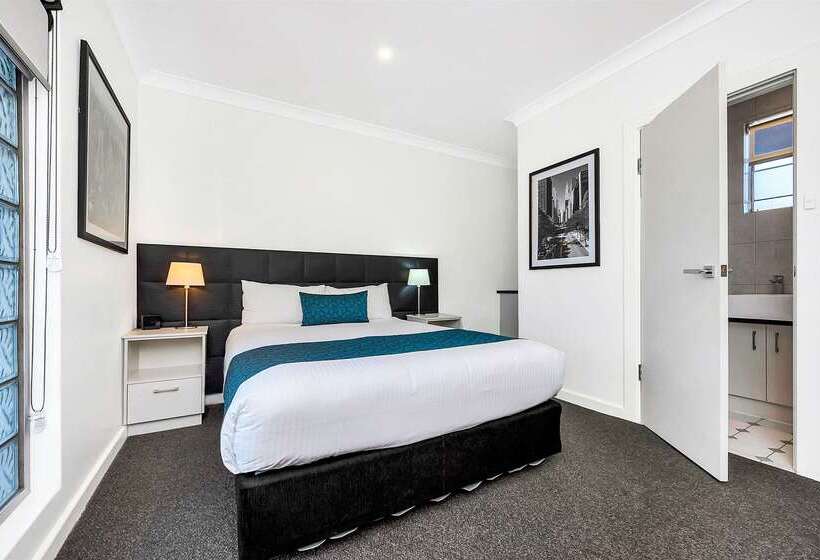 ホテル Comfort Inn & Suites Manhattan