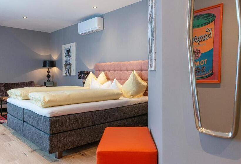 فندق Cortisen Am See   Adults Only