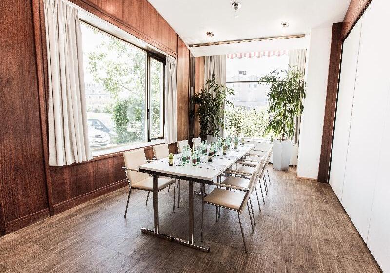 هتل Daniel Graz   Smart Luxury Near City Centre