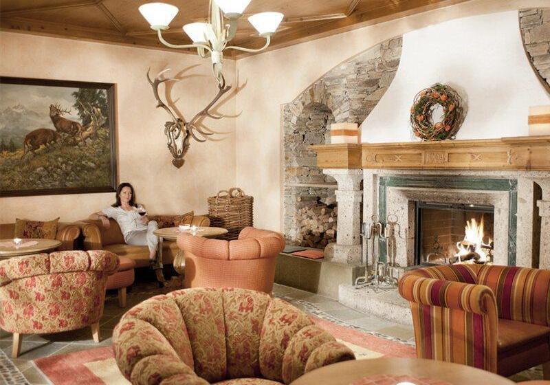 호텔 Das Central – Alpine . Luxury . Life