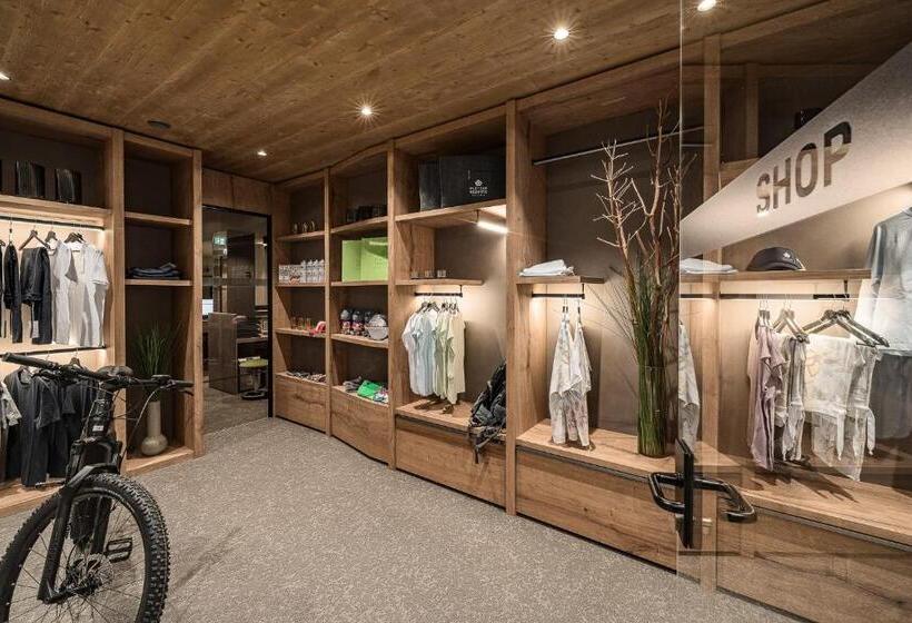 בית מלון כפרי Das Walchsee Aktivresort