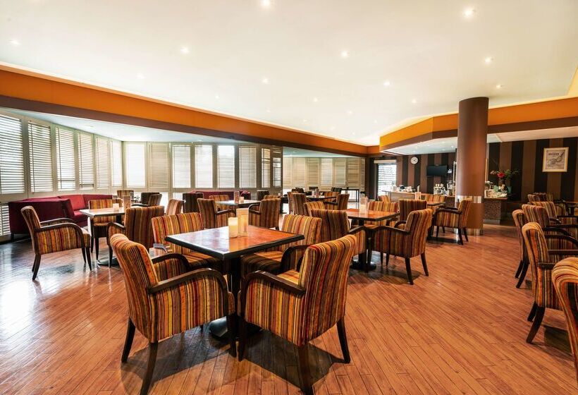 هتل Doubletree By Hilton Alice Springs