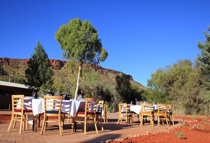 هتل Doubletree By Hilton Alice Springs