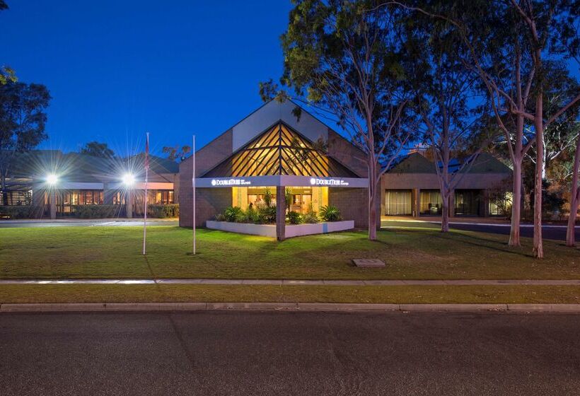 هتل Doubletree By Hilton Alice Springs