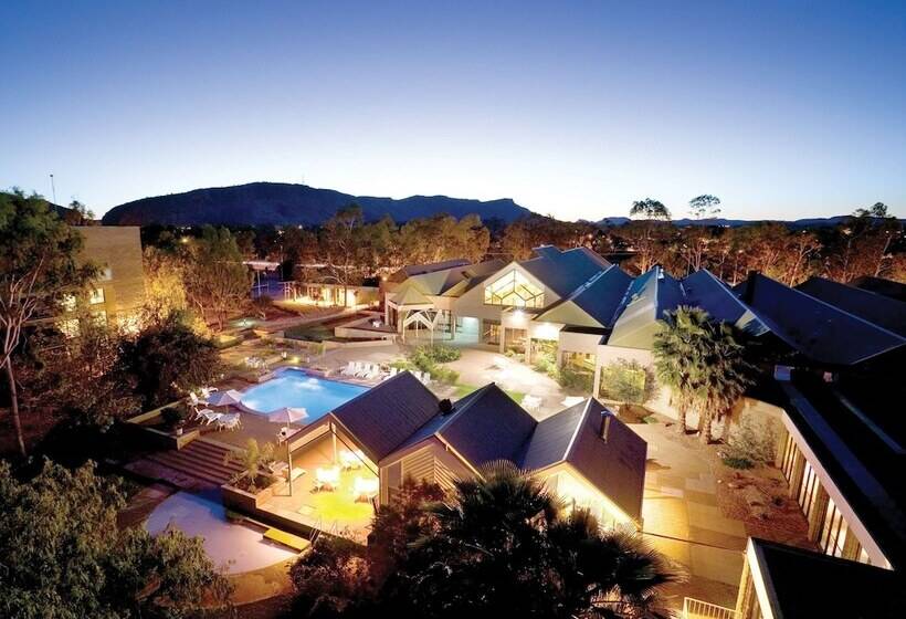 هتل Doubletree By Hilton Alice Springs