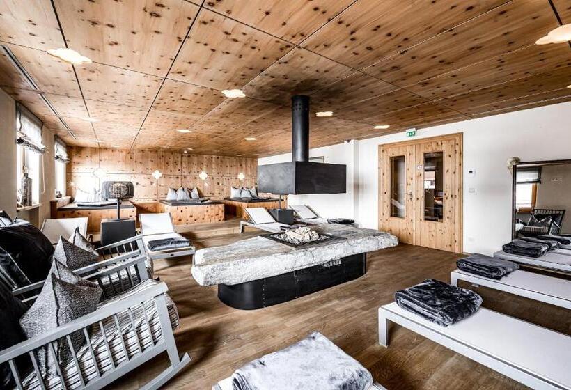 ホテル Edelweiss & Gurgl