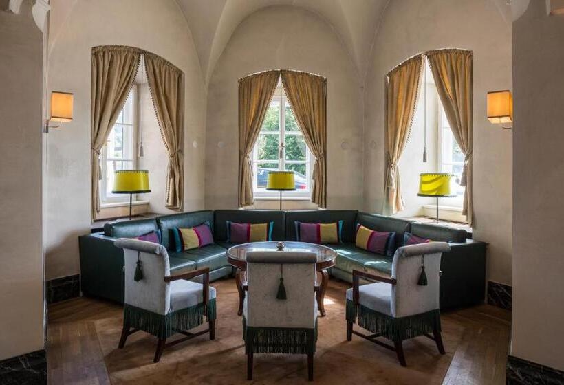 Falkensteiner Schlosshotel Velden – The Leading Hotels Of The World