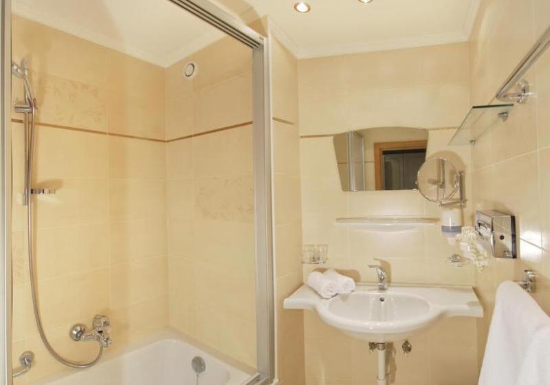 호텔 Strass   Sport & Spa