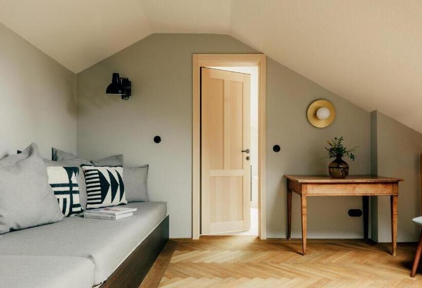 Hirschen   Fine Hotel, Restaurant & Spa