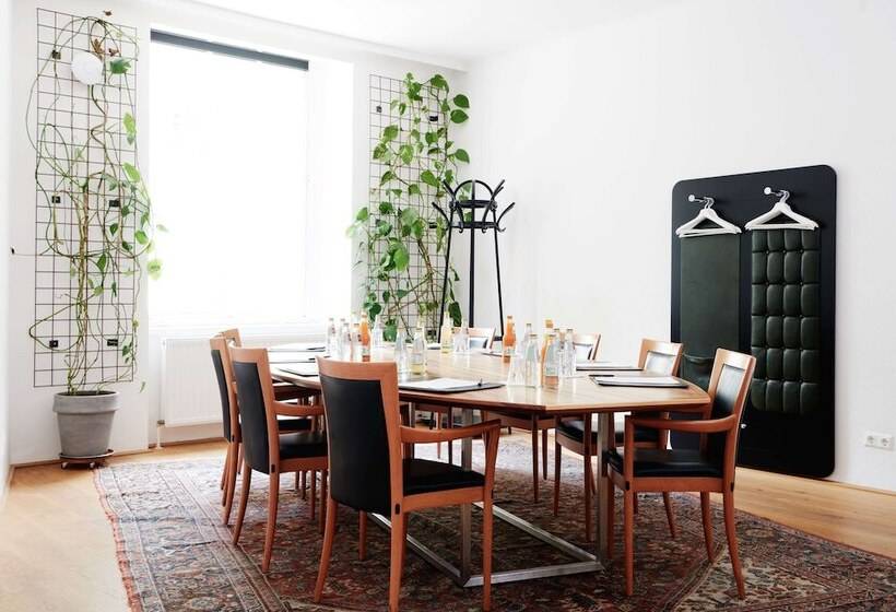 هتل Grand Hôtel Wiesler   Centre Of Graz