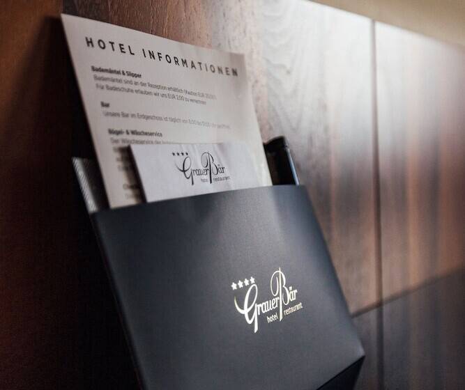 هتل Grauer Bar